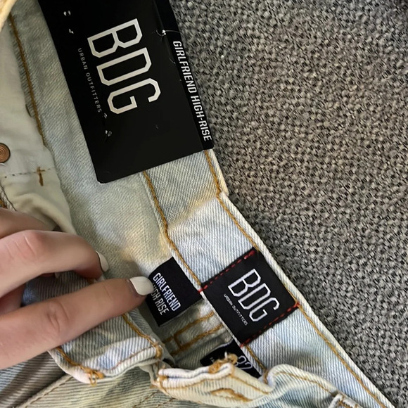 NEW Urban Outfitters Girlfriend Hugh Rise Shorts - Picture 2 of 4